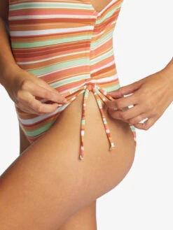 Roxy Printed Beach Classics One Piece Swimsuit -Roxy Swimwear Shop arjx103116 roxyw cns3 frt4