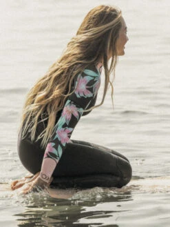 Roxy 3/2mm Swell Series Back Zip Wetsuit -Roxy Swimwear Shop erjw103121 roxyl kvj6 bck2